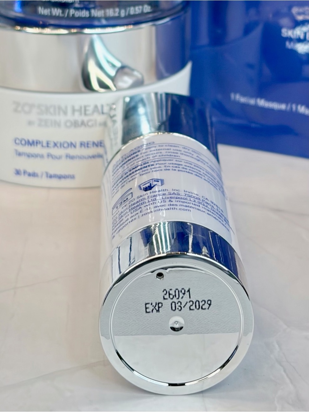 β¨ ZO Daily Power Defense Travel Size + Bonus Bundle β¨ - Picture 2 of 10